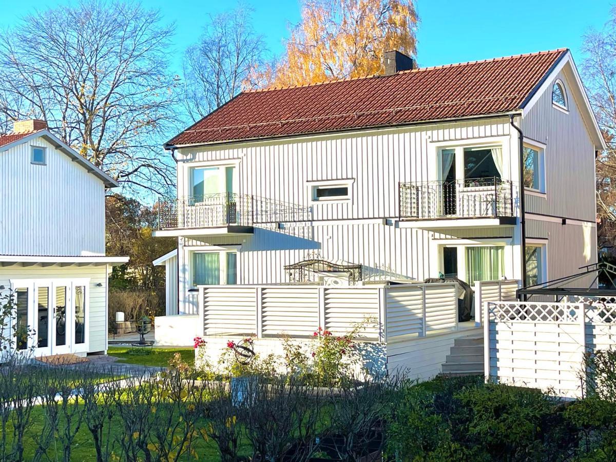 3 Rooms With Private Kitchen & Private Bathroom 5B Gävle Eksteriør billede