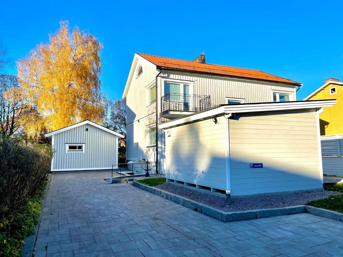 3 Rooms With Private Kitchen & Private Bathroom 5B Gävle Eksteriør billede
